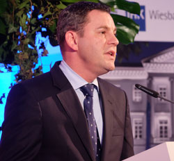 Oberbürgermeister Seven Gerich zeigt sich auch für 2018 sehr optimistisch. Foto: Diether v. Goddenthow © atelier-goddenthow