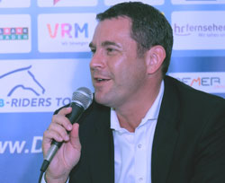 Oberbürgermeister Sven Gerich. © Foto: Diether v. Goddenthow