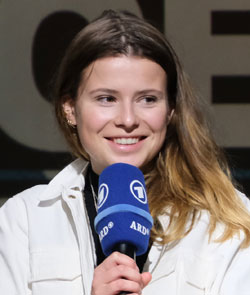 Klimaaktivistin Luisa Neubauer. © Foto: Diether von Goddenthow