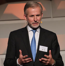 Globalisierung neu gestalten – Beim hessischen Unternehmertag wurden ...
