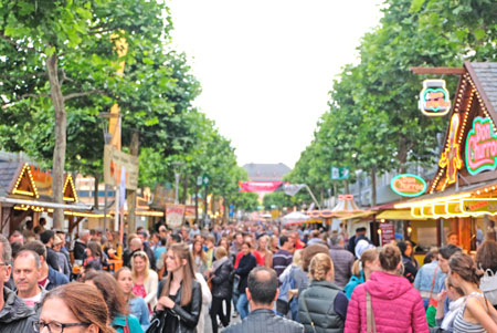Feste feiern in Mainz © Foto Diether von Goddenthow