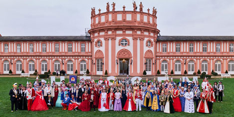 Ministerpräsident Boris Rhein und seine Frau Tanja Raab-Rhein empfangen die hessischen Tollitäten im Schloss Biebrich in Wiesbaden Hessische © Staatskanzlei/Jonas Grom
