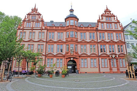 Römischer Kaiser. © Foto: Diether von Goddenthow